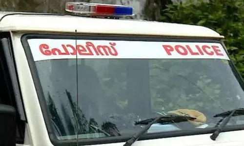 kerala: स्पा सेंटरों में नशीली दवाओं की व्यापक बिक्री; राजधानी में पुलिस की तेज छापेमारी kerala: स्पा सेंटरों में नशीली दवाओं की व्यापक बिक्री; राजधानी में पुलिस की तेज छापेमारी