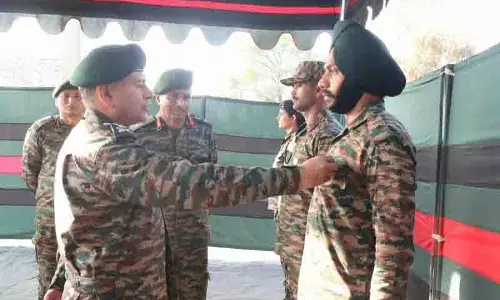 Army प्रमुख जनरल द्विवेदी ने चार पूर्व सैनिकों को ‘वेटरन अचीवर्स अवार्ड’ से सम्मानित किया