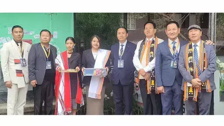 CSU कोहिमा साइंस कॉलेज जोत्सोमा ने स्वर्ण जयंती मनाई CSU कोहिमा साइंस कॉलेज जोत्सोमा ने स्वर्ण जयंती मनाई
