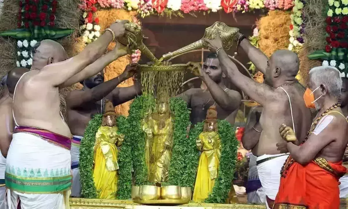 Andhra: वसंतोत्सवम संपन्न हुआ