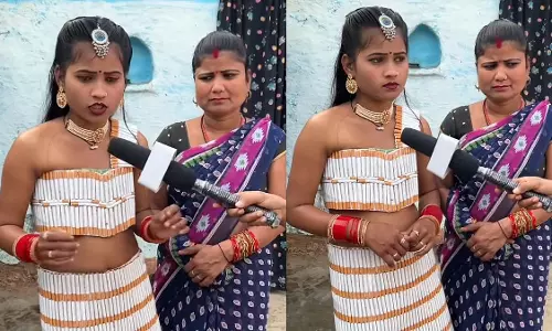 महिला रील क्रिएटर ने 100 से ज़्यादा सिगरेटों से बनी अनोखी ड्रेस पहनी, वीडियो वायरल महिला रील क्रिएटर ने 100 से ज़्यादा सिगरेटों से बनी अनोखी ड्रेस पहनी, वीडियो वायरल