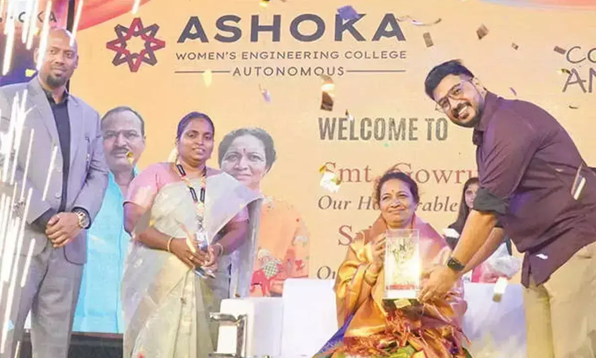अशोका महिला इंजीनियरिंग कॉलेज में प्रतिभा का जीवंत प्रदर्शन