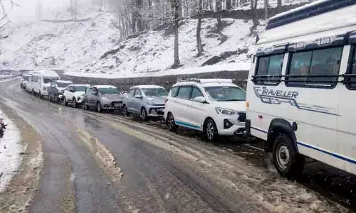 Lahaul-Spiti के नेताओं ने जनजातीय क्षेत्रों के लिए बजट में कटौती को लेकर सरकार की आलोचना की