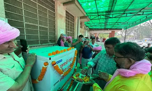 Alwar: वन राज्यमंत्री ने वैशाखी के पावन पर्व पर शहीद भगत सिंह की प्रतिमा पर माल्यार्पण कर किया नमन Alwar: वन राज्यमंत्री ने वैशाखी के पावन पर्व पर शहीद भगत सिंह की प्रतिमा पर माल्यार्पण कर किया नमन