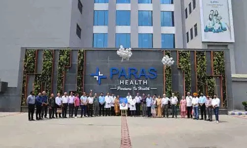 Paras हेल्थ पंचकूला ने स्वास्थ्य चर्चा के साथ विश्व पार्किंसंस दिवस मनाया