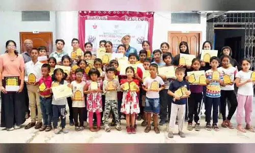 Hyderabad में ब्रिलियंट ट्रॉफी ओपन शतरंज टूर्नामेंट में शरण्या, तनिष्क विजेता बने Hyderabad में ब्रिलियंट ट्रॉफी ओपन शतरंज टूर्नामेंट में शरण्या, तनिष्क विजेता बने