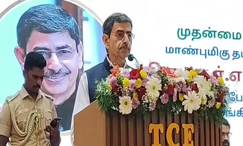 RN Ravi ने मदुरै में आयोजित एक कार्यक्रम में छात्रों से जय श्री राम का नारा लगाने को कही ये बात