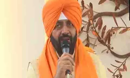 CM सैनी ने बैसाखी की शुभकामनाएं दीं, गुरुग्राम के गुरुद्वारे में की पूजा