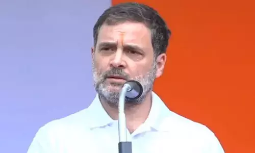 क्या थरूर पर कांग्रेस का इशारा काम करेगा? योगी के ‘सबसे अच्छे’ दोस्त अब BSP विधायक क्या थरूर पर कांग्रेस का इशारा काम करेगा? योगी के ‘सबसे अच्छे’ दोस्त अब BSP विधायक