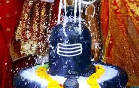Shiv Chalisa Path: इस विधि से करें शिव चालीसा का पाठ, पूरी होंगी सभी मनोकामनाएं Shiv Chalisa Path: इस विधि से करें शिव चालीसा का पाठ, पूरी होंगी सभी मनोकामनाएं