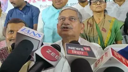 मधुबनी में पीएम मोदी की जनसभा को लेकर तैयारी जोरों पर, ललन सिंह ने पप्पू यादव पर साधा निशाना मधुबनी में पीएम मोदी की जनसभा को लेकर तैयारी जोरों पर, ललन सिंह ने पप्पू यादव पर साधा निशाना