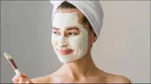 Skin Care: गर्मियों में तेज धूप के कारण अगर आपकी त्वचा काली पड़ गई है तो अपनाएं ये घरेलू उपाय Skin Care: गर्मियों में तेज धूप के कारण अगर आपकी त्वचा काली पड़ गई है तो अपनाएं ये घरेलू उपाय