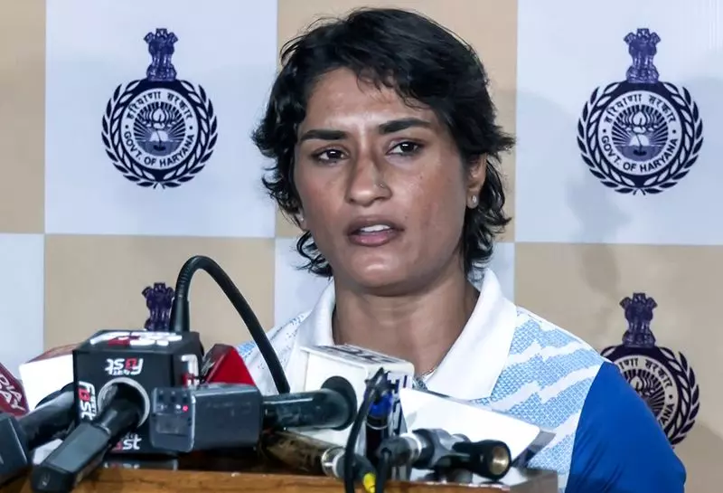 Haryana : पुरस्कार राशि से अंतरराष्ट्रीय खेल अकादमी स्थापित करेंगी विनेश Haryana : पुरस्कार राशि से अंतरराष्ट्रीय खेल अकादमी स्थापित करेंगी विनेश