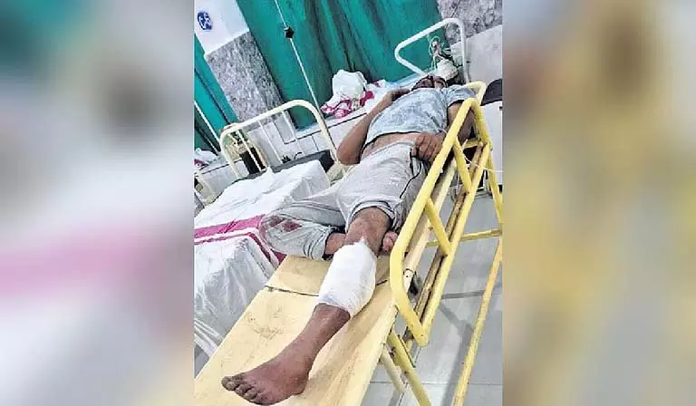 Odisha के पास पुलिस मुठभेड़ में कुख्यात अपराधी घायल, अपराधियों पर कार्रवाई तेज Odisha के पास पुलिस मुठभेड़ में कुख्यात अपराधी घायल, अपराधियों पर कार्रवाई तेज