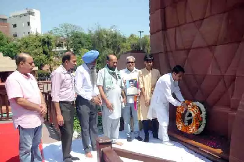 106 साल बाद भी Jallianwala Bagh के शहीदों की प्रामाणिकता का इंतजार 106 साल बाद भी Jallianwala Bagh के शहीदों की प्रामाणिकता का इंतजार