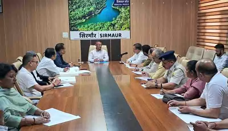 Sirmaur का नया इनडोर स्टेडियम एथलेटिक उत्कृष्टता को बढ़ावा देगा Sirmaur का नया इनडोर स्टेडियम एथलेटिक उत्कृष्टता को बढ़ावा देगा