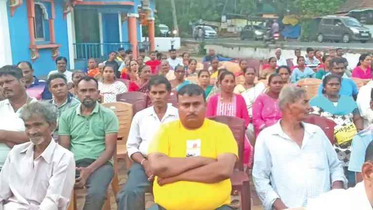 Bhoma गांव वालों ने राष्ट्रीय राजमार्ग विस्तार का विरोध किया Bhoma गांव वालों ने राष्ट्रीय राजमार्ग विस्तार का विरोध किया