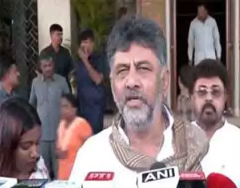समुदाय अपने हितों की रक्षा करने की कोशिश कर रहे हैं, इसमें कुछ भी गलत नहीं है: DK Shivakumar समुदाय अपने हितों की रक्षा करने की कोशिश कर रहे हैं, इसमें कुछ भी गलत नहीं है: DK Shivakumar