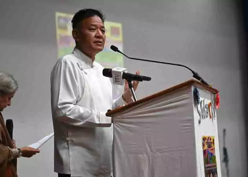 Sikyong ने पर्वतीय कला महोत्सव के समापन समारोह की अध्यक्षता की Sikyong ने पर्वतीय कला महोत्सव के समापन समारोह की अध्यक्षता की