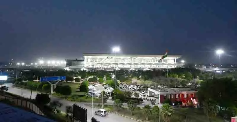 Mohali 19 साल का हो गया, अब चंडीगढ़ का गरीब चचेरा भाई नहीं रहा Mohali 19 साल का हो गया, अब चंडीगढ़ का गरीब चचेरा भाई नहीं रहा