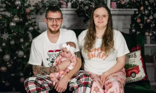 America: पिटबुल के हमले में 7 महीने के बच्चे की मौत, हमलावर कुत्ता अनजान