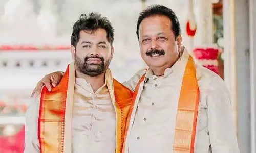 कृषि ऋण सहकारी समिति चुनाव: मंत्री चालुवरायस्वामी के बेटे सचिन भारी मतों से जीते कृषि ऋण सहकारी समिति चुनाव: मंत्री चालुवरायस्वामी के बेटे सचिन भारी मतों से जीते