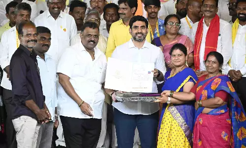 100 बिस्तरों वाला अस्पताल एक साल में लोगों को समर्पित किया जाएगा: Lokesh 100 बिस्तरों वाला अस्पताल एक साल में लोगों को समर्पित किया जाएगा: Lokesh
