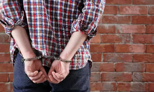 Mumbai: विवाहित महिला ने अपने दोस्त पर अश्लील वीडियो के जरिए ब्लैकमेल करने का आरोप लगाया