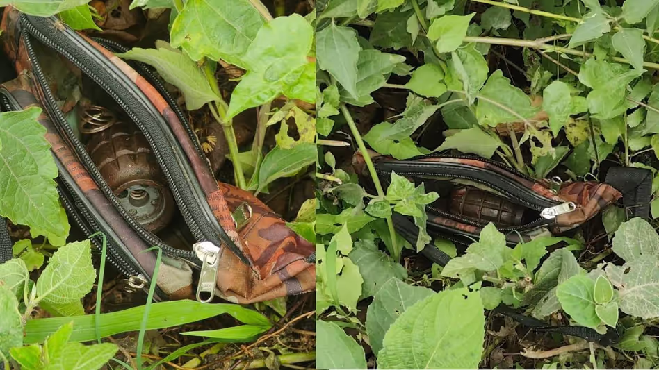 Assam : रोंगाली बिहू से पहले भारत-भूटान सीमा के पास ग्रेनेड, गोला-बारूद बरामद Assam : रोंगाली बिहू से पहले भारत-भूटान सीमा के पास ग्रेनेड, गोला-बारूद बरामद