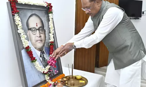 बाबा साहेब का जीवन हम सभी के लिए प्रेरणादायक : CM विष्णुदेव साय बाबा साहेब का जीवन हम सभी के लिए प्रेरणादायक : CM विष्णुदेव साय