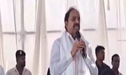 गोदामों पर सौर ऊर्जा से चलने वाले रूफ-टॉप पैनल: Tummala