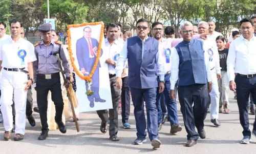 डॉ. भीमराव अंबेडकर जयंती पर नवा रायपुर में अम्बेडकर चौक पर उमड़ा जनसैलाब डॉ. भीमराव अंबेडकर जयंती पर नवा रायपुर में अम्बेडकर चौक पर उमड़ा जनसैलाब