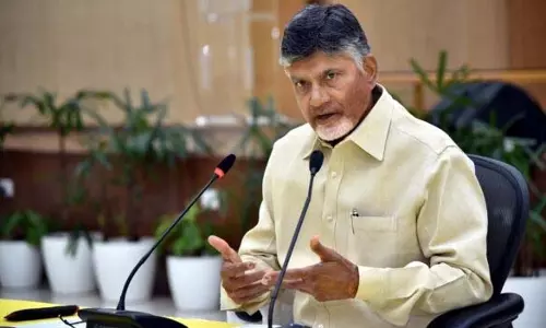 हम अंबेडकर के आशीर्वाद से विदेशी शिक्षा को फिर से शुरू करेंगे: CM Chandrababu हम अंबेडकर के आशीर्वाद से विदेशी शिक्षा को फिर से शुरू करेंगे: CM Chandrababu