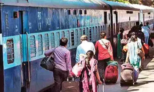 दक्षिण Railway ने चेतावनी दी, अतिरिक्त सामान ले जाने वाले रेल यात्रियों से डेढ़ गुना शुल्क