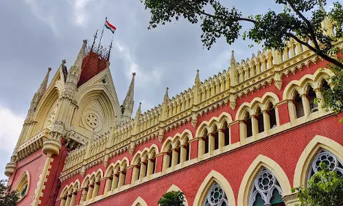 कोलकाता हाईकोर्ट ने चुनाव आयोग की प्रक्रियाओं पर जताया पूर्ण संतोष कोलकाता हाईकोर्ट ने चुनाव आयोग की प्रक्रियाओं पर जताया पूर्ण संतोष