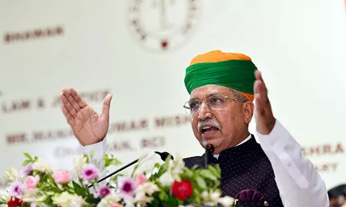 सरकार की कूटनीति काफी सफल रही: चोकसी के संभावित प्रत्यर्पण पर कानून मंत्री मेघवाल सरकार की कूटनीति काफी सफल रही: चोकसी के संभावित प्रत्यर्पण पर कानून मंत्री मेघवाल