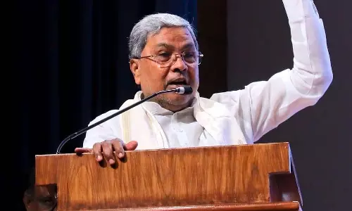 हमें सच बोलने का साहस विकसित करना होगा: CM Siddaramaiah