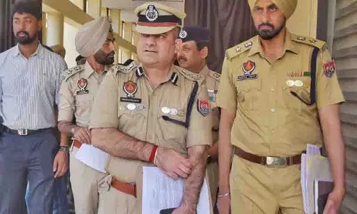 Ludhiana: पुलिस अधिकारियों से कहा गया कि यदि पदोन्नति और प्रोत्साहन चाहिए तो काम करें Ludhiana: पुलिस अधिकारियों से कहा गया कि यदि पदोन्नति और प्रोत्साहन चाहिए तो काम करें