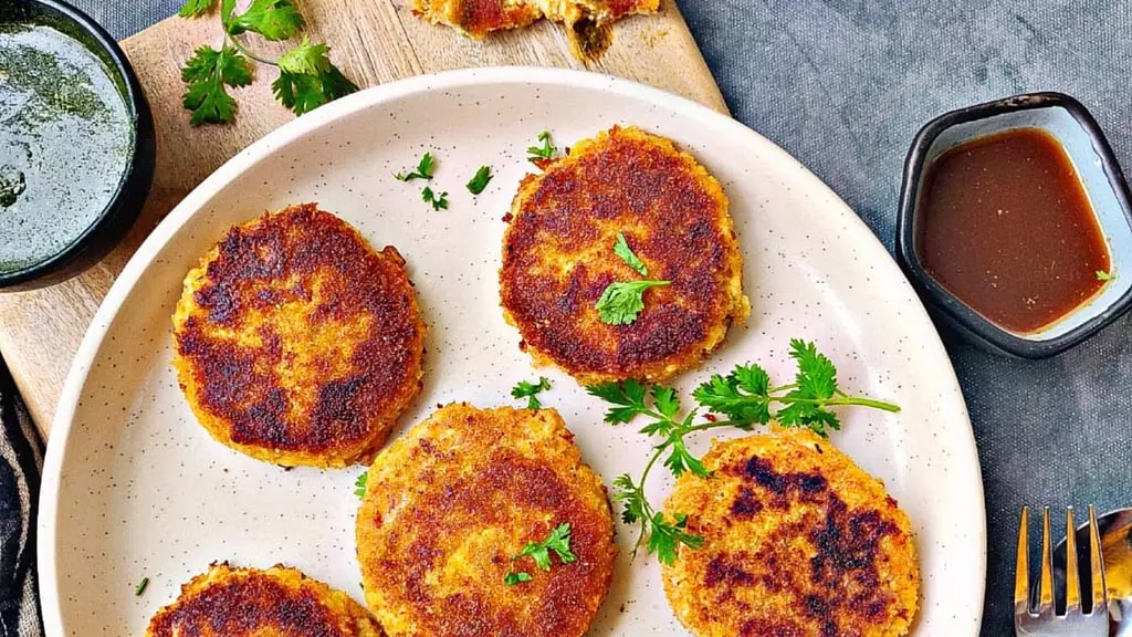 Tasty Snacks Recipe: आसान तरीके से बनाएं पनीर कटलेट Tasty Snacks Recipe: आसान तरीके से बनाएं पनीर कटलेट
