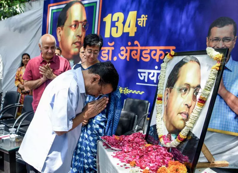 बाबा साहेब की विरासत पर सियासी दिखावा: आप का आरोप बाबा साहेब की विरासत पर सियासी दिखावा: आप का आरोप