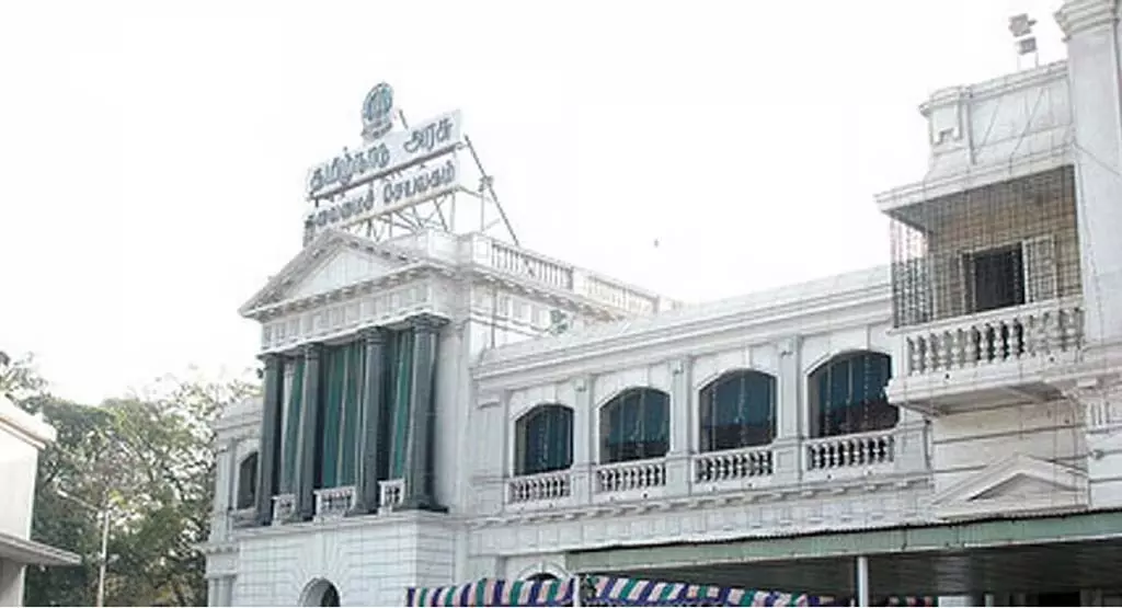 Tamil Nadu: पांच दिन की छुट्टी के बाद आज संसद की बैठक शुरू Tamil Nadu: पांच दिन की छुट्टी के बाद आज संसद की बैठक शुरू