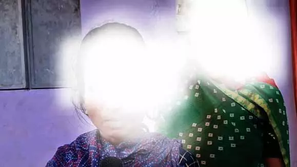 दुर्ग रेप पीड़िता की मां ने की सीबीआई जांच की मांग दुर्ग रेप पीड़िता की मां ने की सीबीआई जांच की मांग