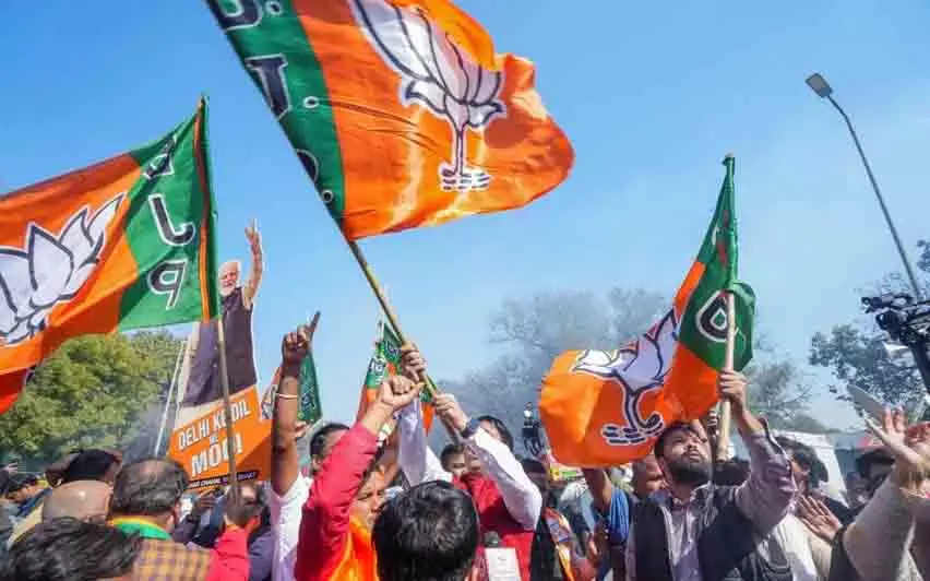 Kerala भाजपा में पुनर्गठन में देरी की संभावना Kerala भाजपा में पुनर्गठन में देरी की संभावना