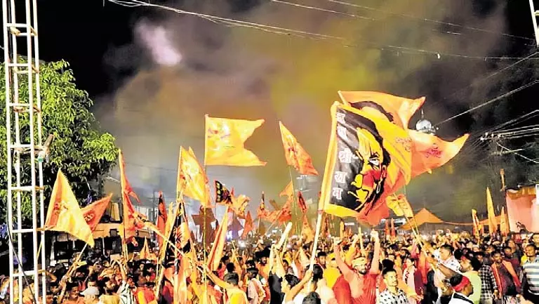 Odisha में कड़ी सुरक्षा के बीच हनुमान जयंती शांतिपूर्ण ढंग से संपन्न हुई Odisha में कड़ी सुरक्षा के बीच हनुमान जयंती शांतिपूर्ण ढंग से संपन्न हुई