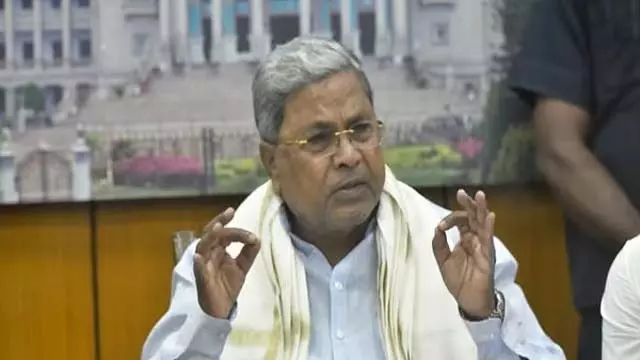 मुदा घोटाला: सिद्धारमैया को कुछ राहत; सुनवाई 7 मई तक स्थगित मुदा घोटाला: सिद्धारमैया को कुछ राहत; सुनवाई 7 मई तक स्थगित