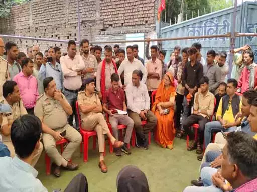 प्लांट के मजदूर की मौत, सेफ्टी बेल्ट के अभाव में गंवानी पड़ी जान प्लांट के मजदूर की मौत, सेफ्टी बेल्ट के अभाव में गंवानी पड़ी जान