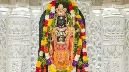 Ayodhya: राम मंदिर की सुरक्षा में लगे हाईटेक इंतजाम, दीवार निर्माण कार्य अंतिम चरण में Ayodhya: राम मंदिर की सुरक्षा में लगे हाईटेक इंतजाम, दीवार निर्माण कार्य अंतिम चरण में