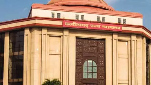 हाईकोर्ट ने 6 साल से जेल में बंद रेप के आरोपी को किया बरी हाईकोर्ट ने 6 साल से जेल में बंद रेप के आरोपी को किया बरी