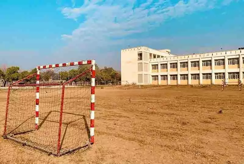 Jalandhar: स्पोर्ट्स कॉलेज में दो सिंथेटिक हैंडबॉल कोर्ट बनाए जाएंगे Jalandhar: स्पोर्ट्स कॉलेज में दो सिंथेटिक हैंडबॉल कोर्ट बनाए जाएंगे