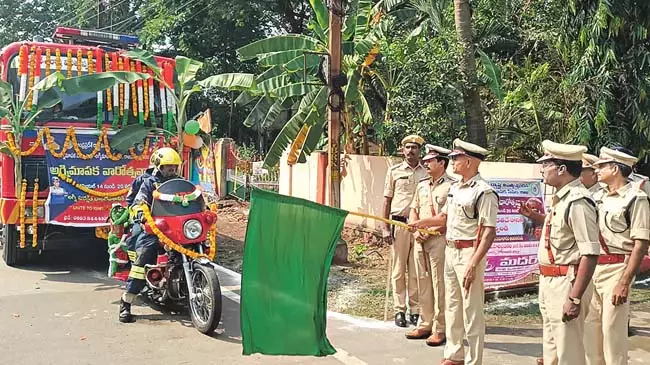 केंद्र सरकार ने राज्य को 160 नई दमकल गाड़ियां मंजूर की केंद्र सरकार ने राज्य को 160 नई दमकल गाड़ियां मंजूर की